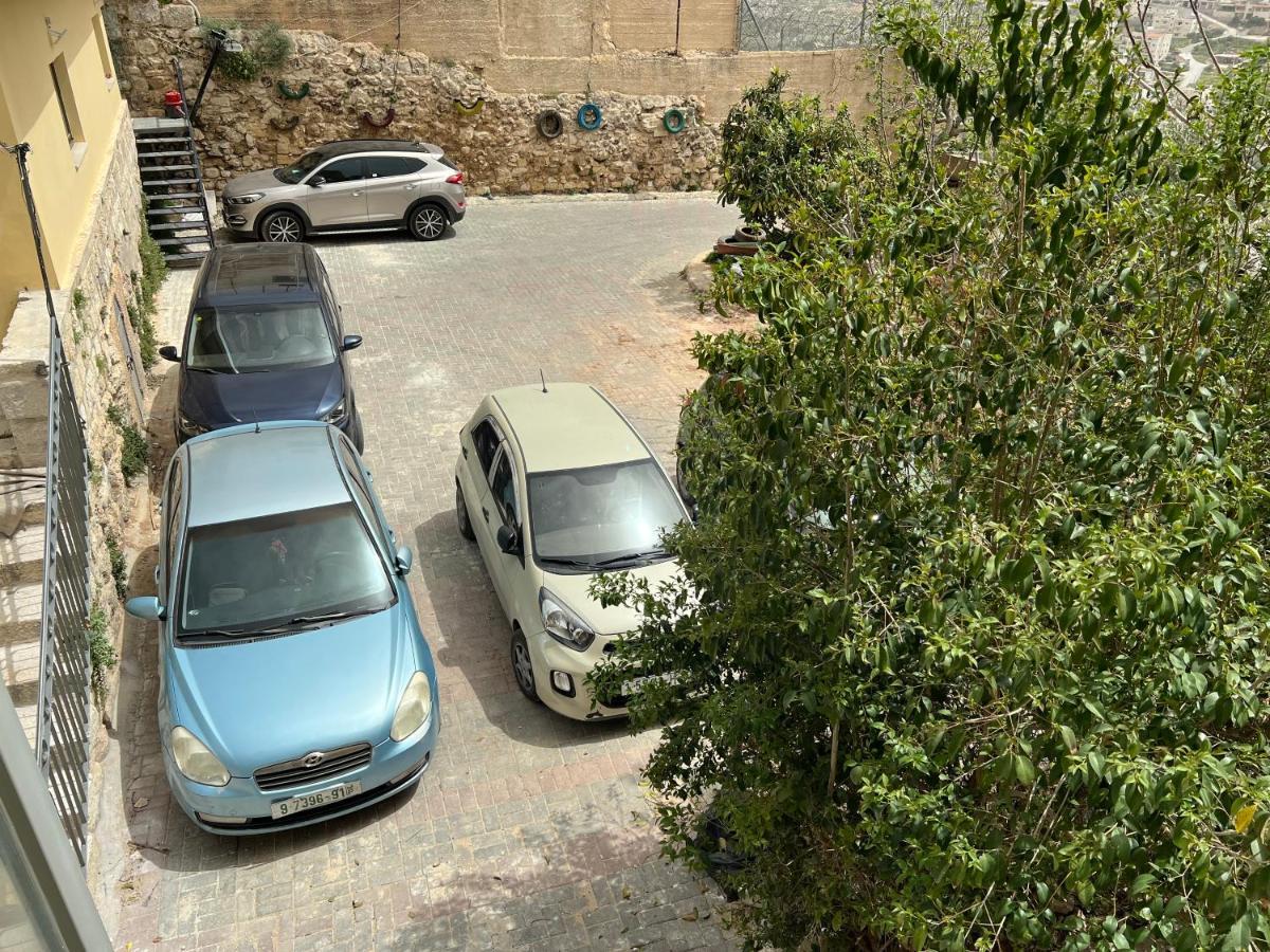Ma'An Lil-Hayat Boutique Hotel Betlehem Exteriör bild
