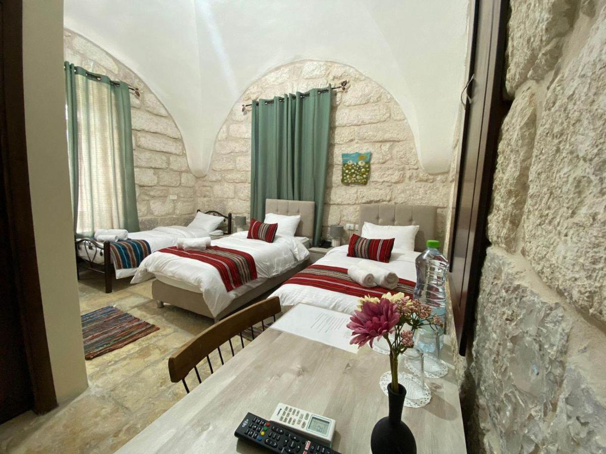 Ma'An Lil-Hayat Boutique Hotel Betlehem Exteriör bild