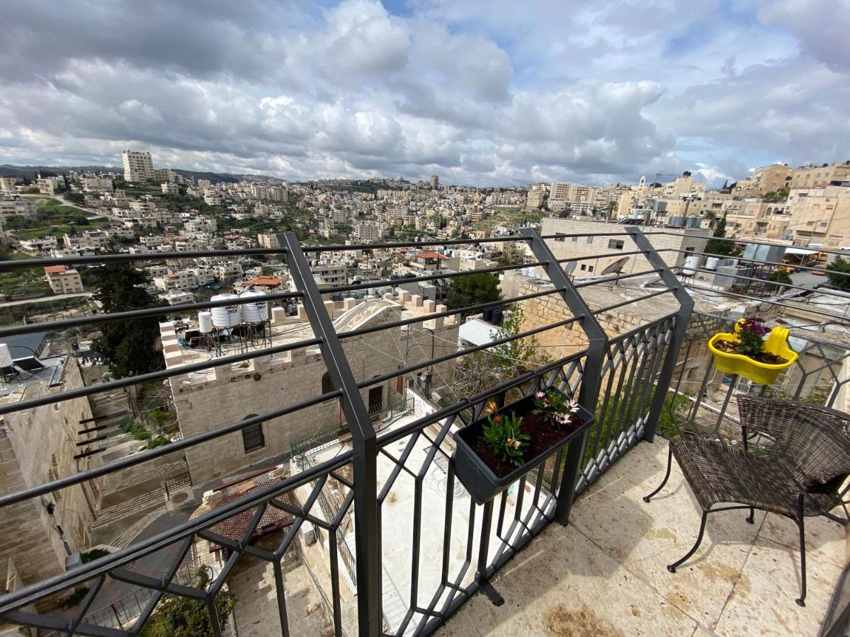 Ma'An Lil-Hayat Boutique Hotel Betlehem Exteriör bild